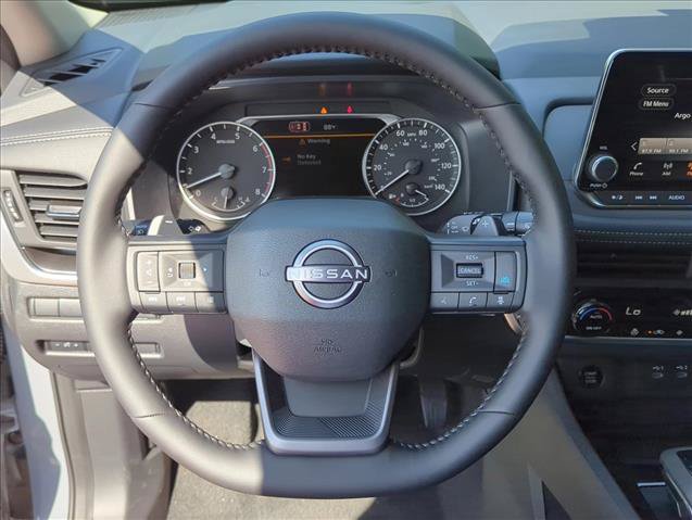 New 2026 Nissan Rogue SV w/ Cold Weather Package AWD/4WD image 19