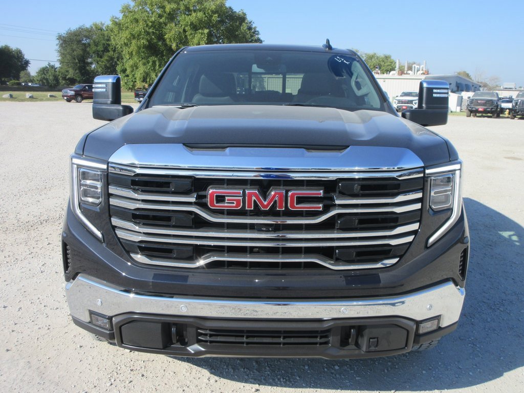 New 2026 GMC Sierra 1500 SLT w/ SLT Premium Plus Package image 12