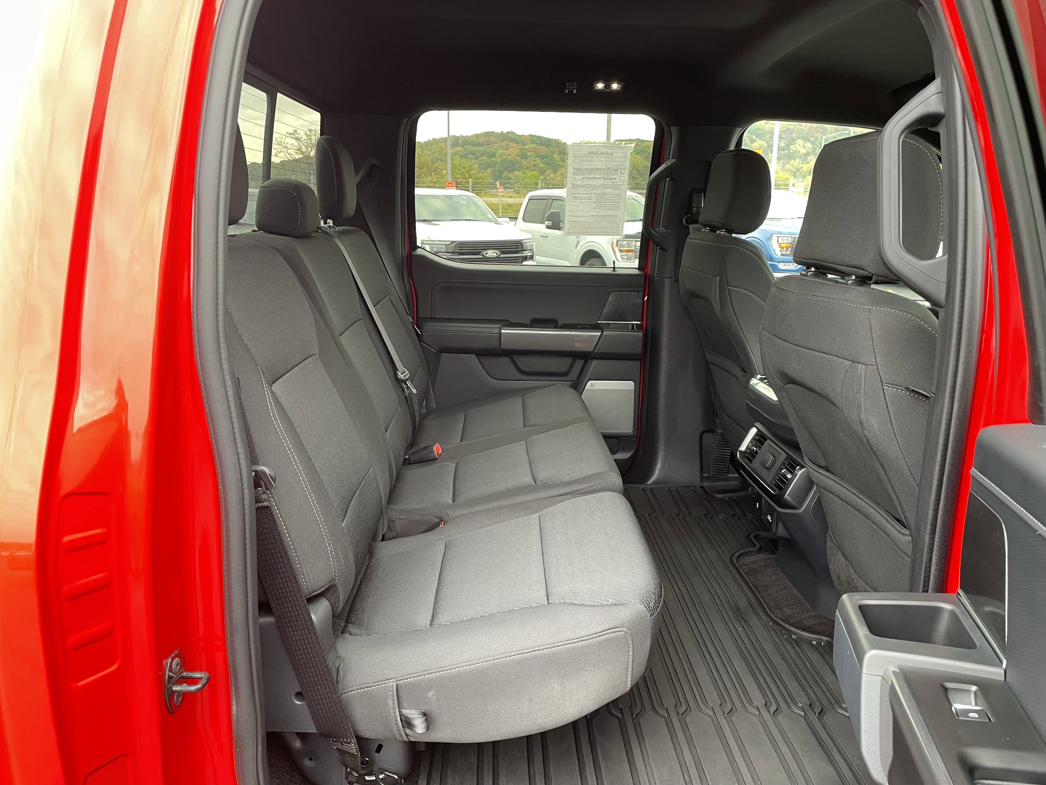 Used 2022 Ford F150 XLT w/ Equipment Group 302A High image 38