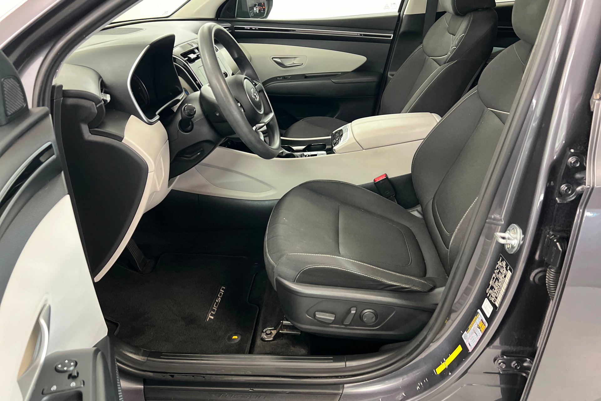 Used 2022 Hyundai Tucson SEL AWD/4WD image 17