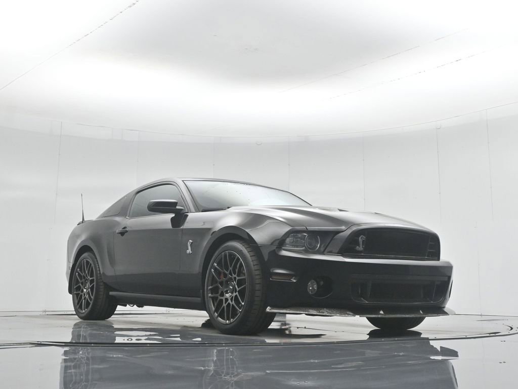 Used 2014 Ford Mustang Shelby GT500 w/ Equipment Group 821A image 44