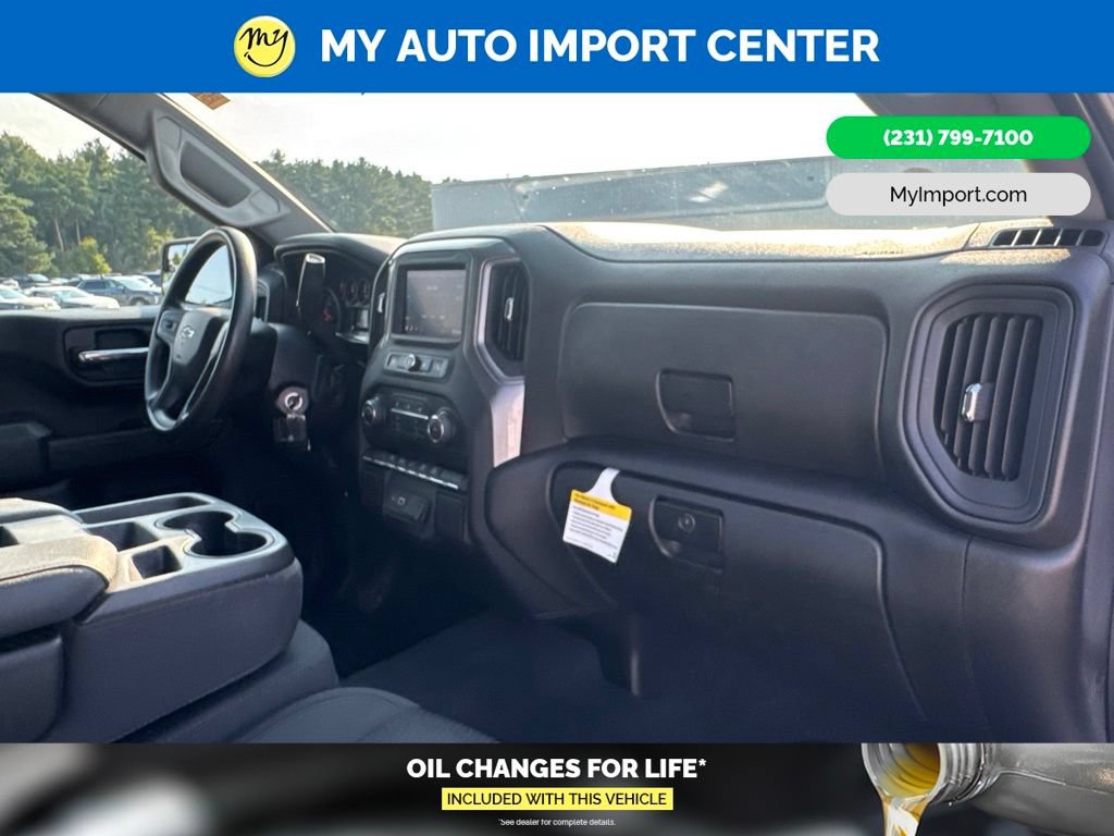 Used 2022 Chevrolet Silverado 1500 Custom Trail Boss AWD/4WD image 26