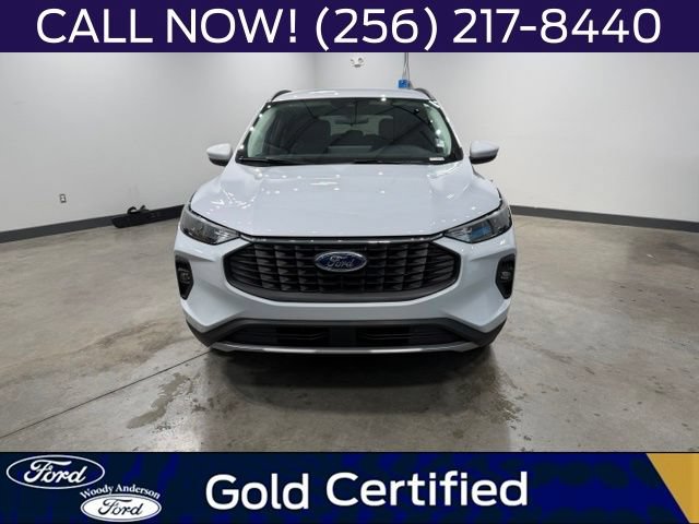Used 2025 Ford Escape SE FWD image 4