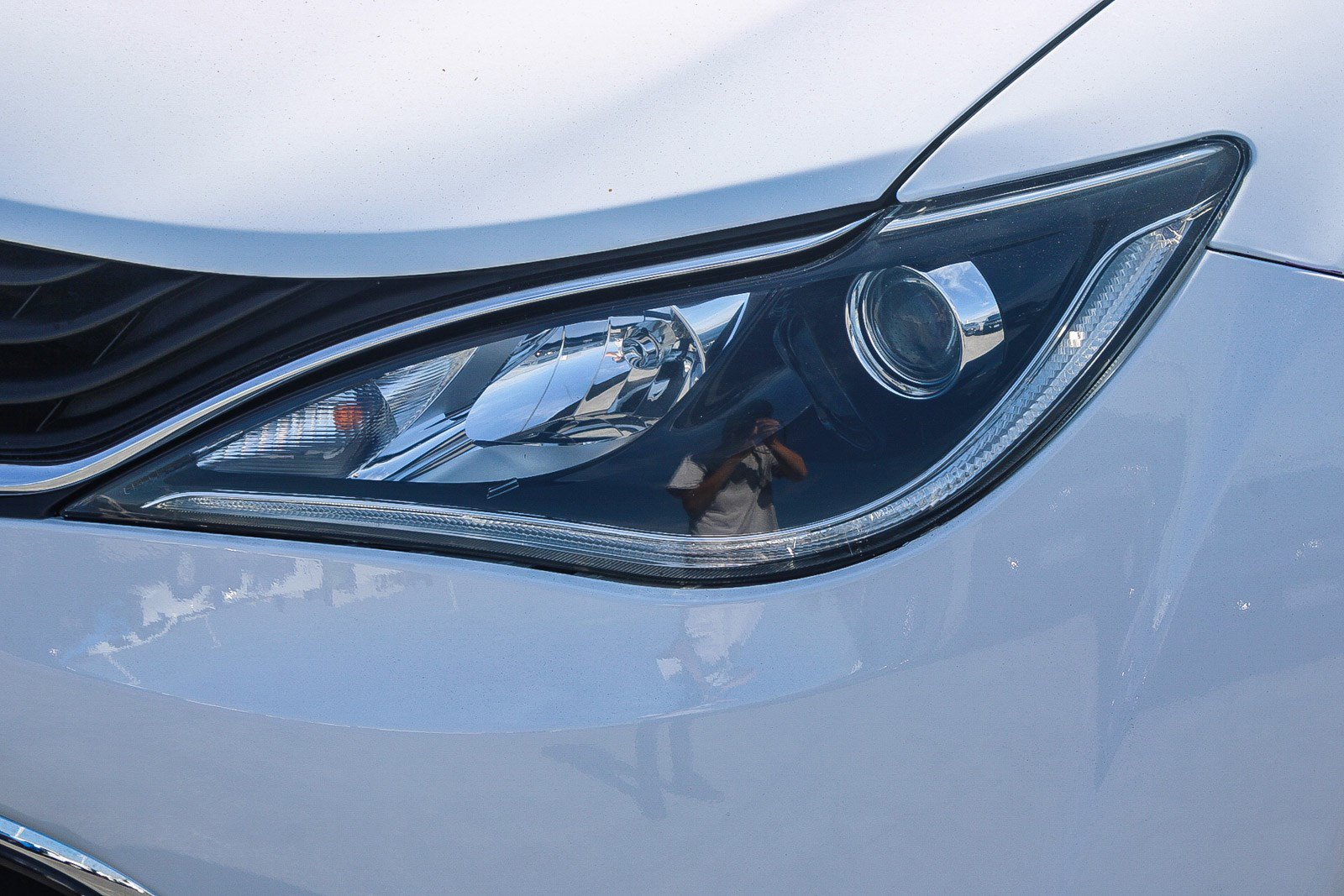 Used 2018 Chrysler Pacifica Touring-L image 5