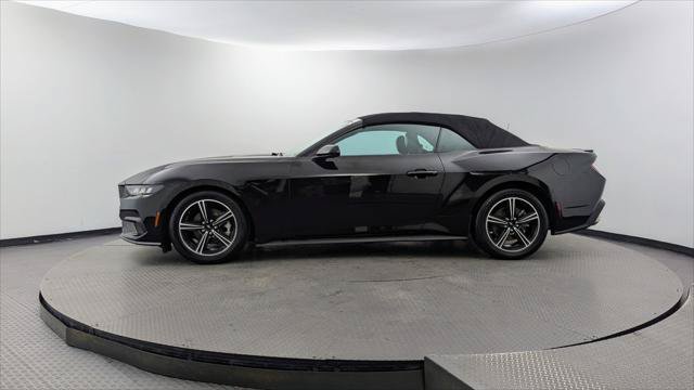 Used 2024 Ford Mustang Premium RWD image 31