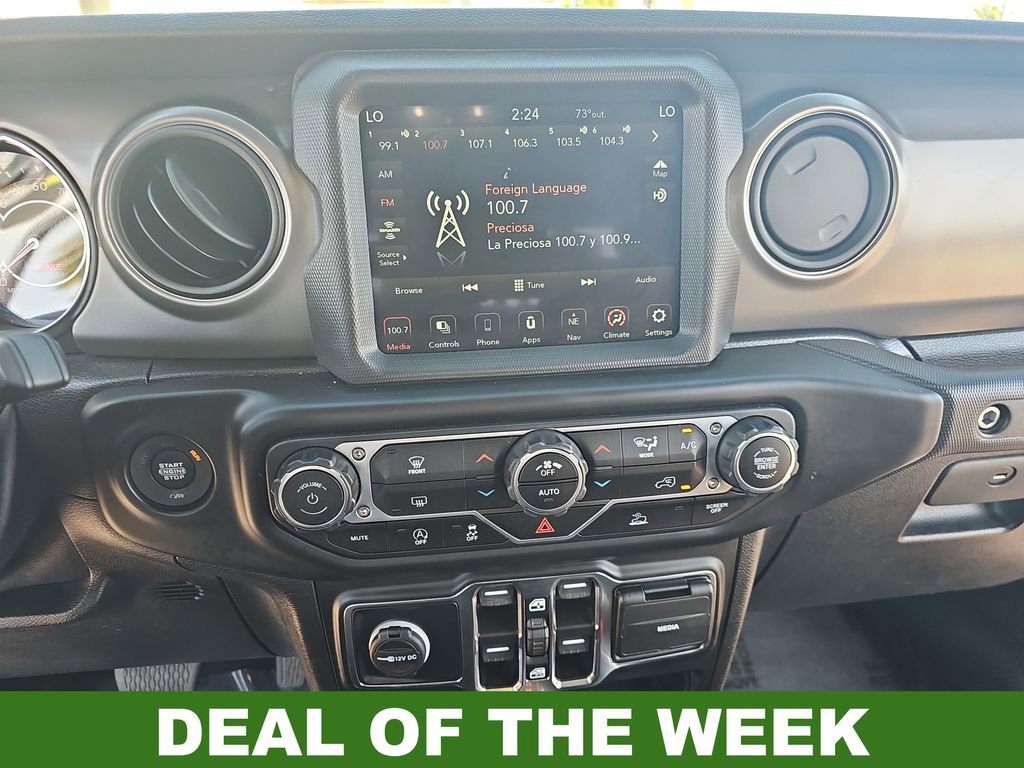 Used 2021 Jeep Gladiator Willys image 19