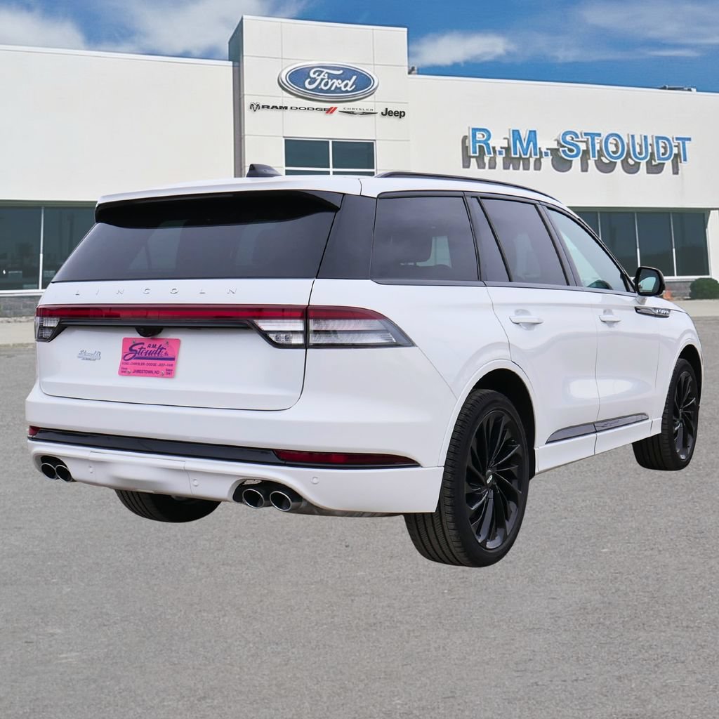 Used 2025 Lincoln Aviator Reserve w/ Jet Appearance Package AWD/4WD image 11