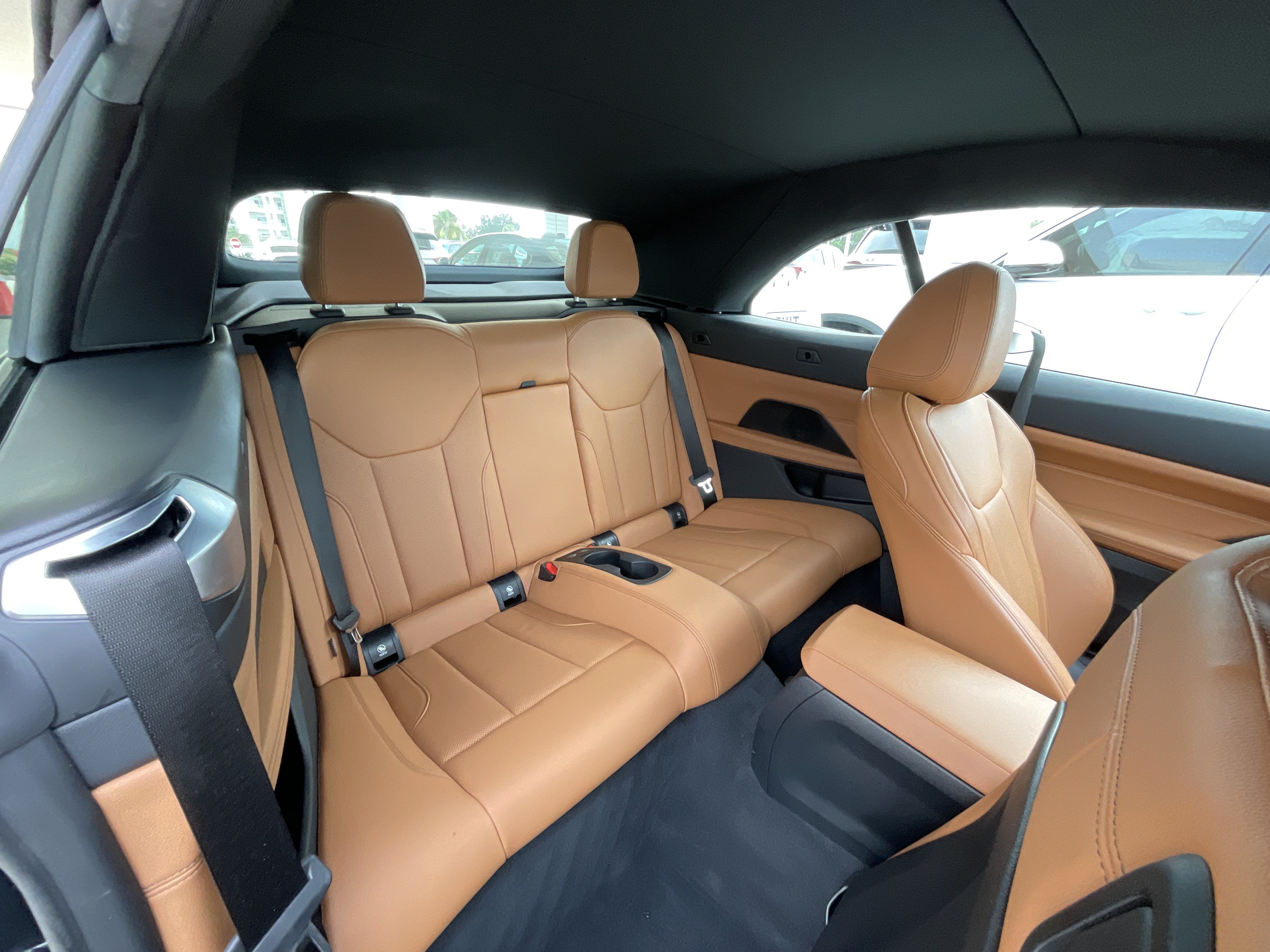 Used 2025 BMW 430i Convertible w/ Premium Package RWD image 28