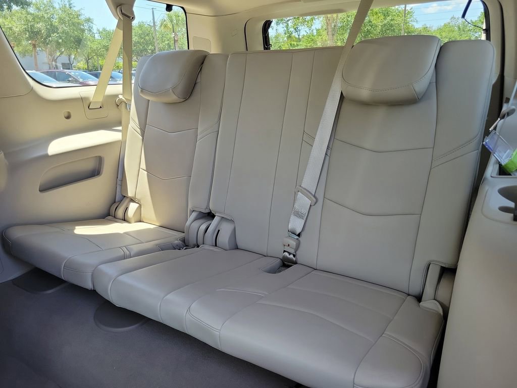 Used 2015 Cadillac Escalade ESV Premium RWD image 15