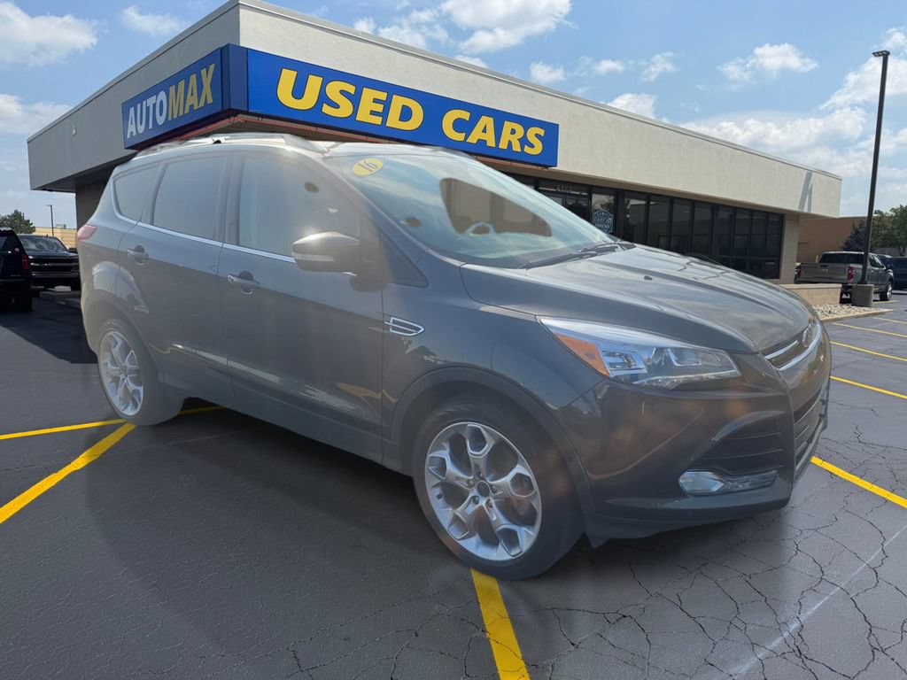 Used 2016 Ford Escape Titanium w/ Equipment Group 301A AWD/4WD image 4