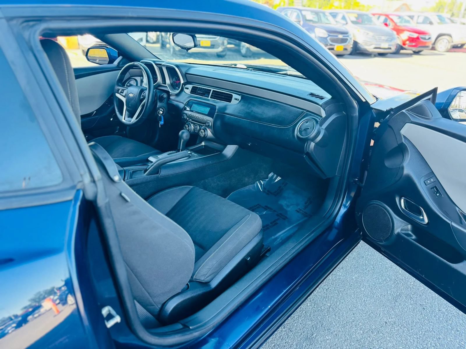 Used 2012 Chevrolet Camaro LS RWD image 11