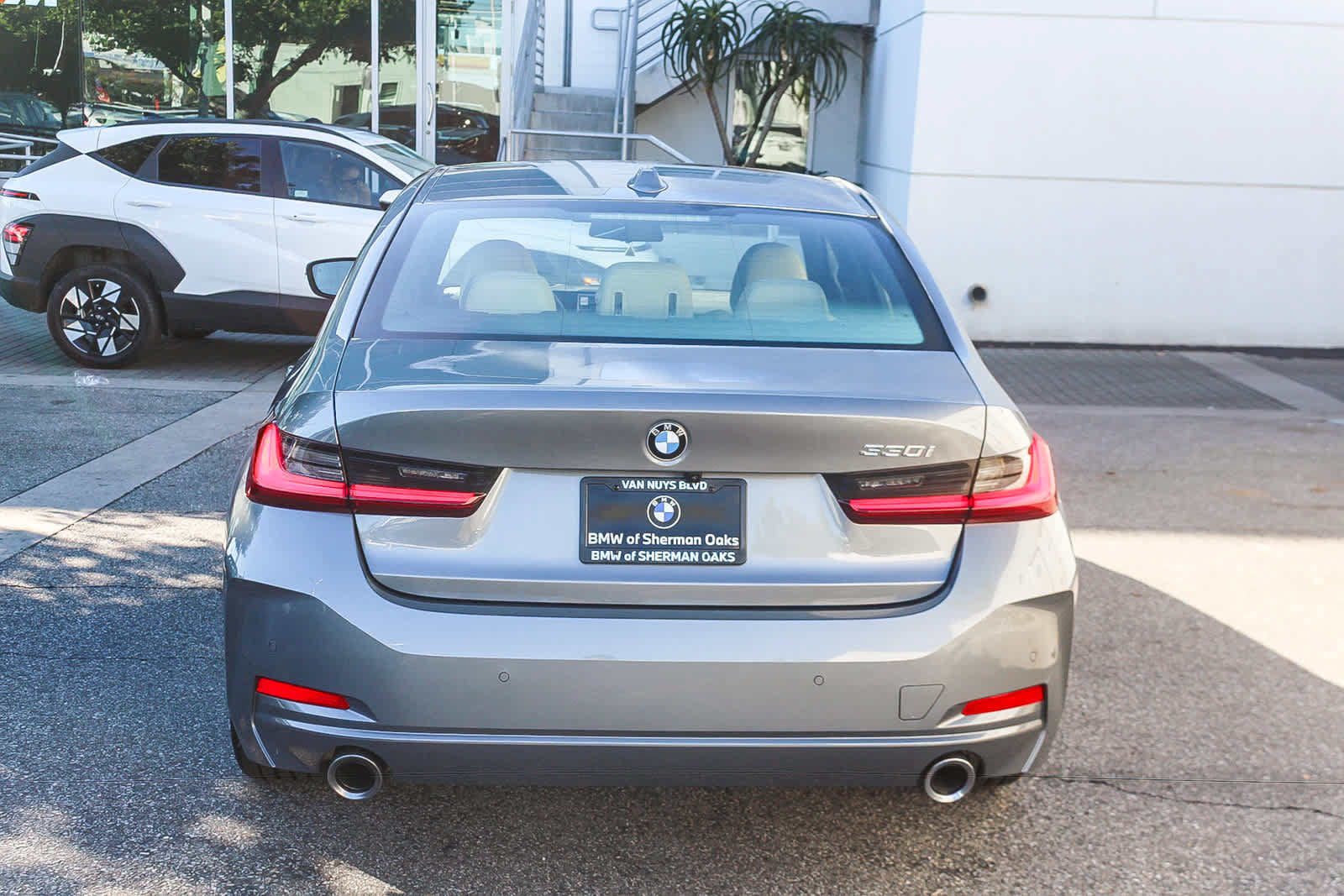 Used 2026 BMW 330i Sedan w/ Premium Package RWD image 5