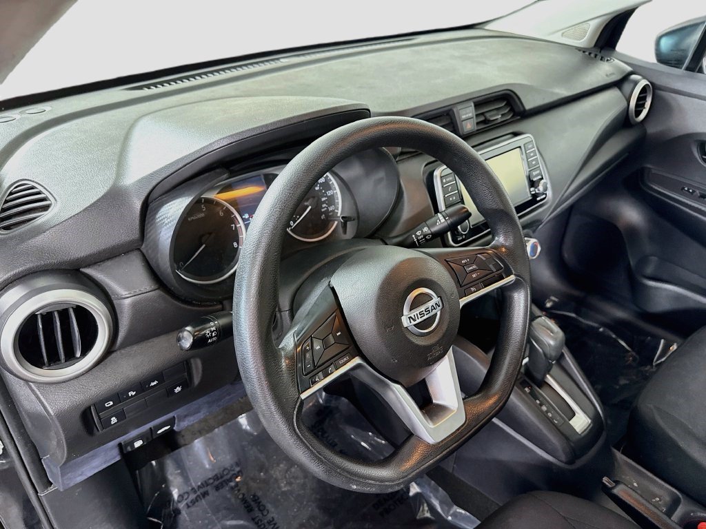 Used 2022 Nissan Versa S FWD image 21