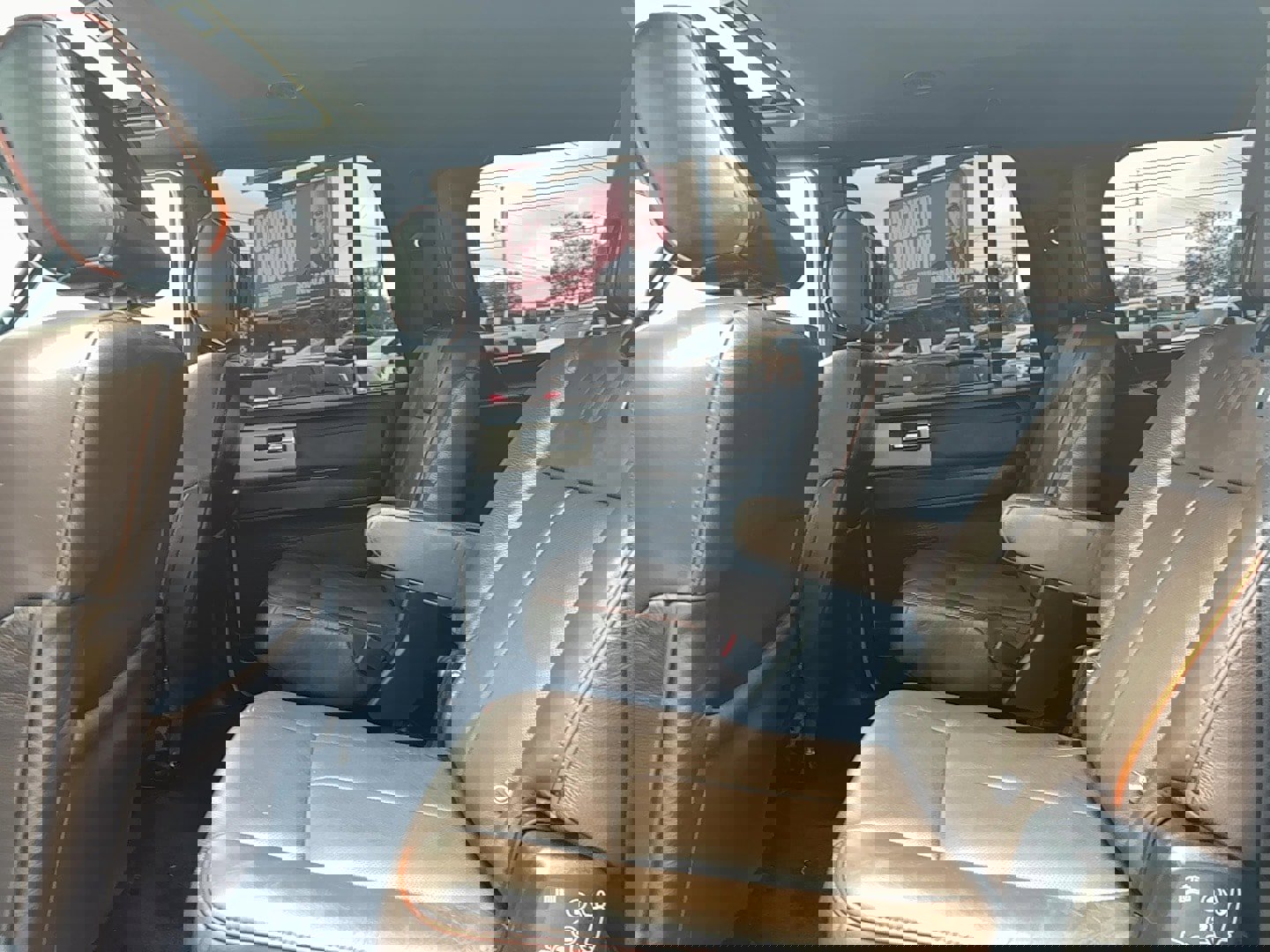 Used 2016 Ford Expedition EL King Ranch RWD image 12