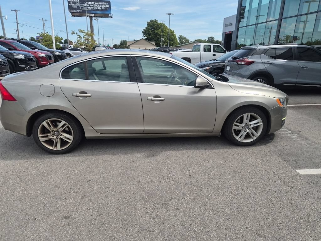 Used 2015 Volvo S60 T5 Premier w/ Convenience Package FWD image 4