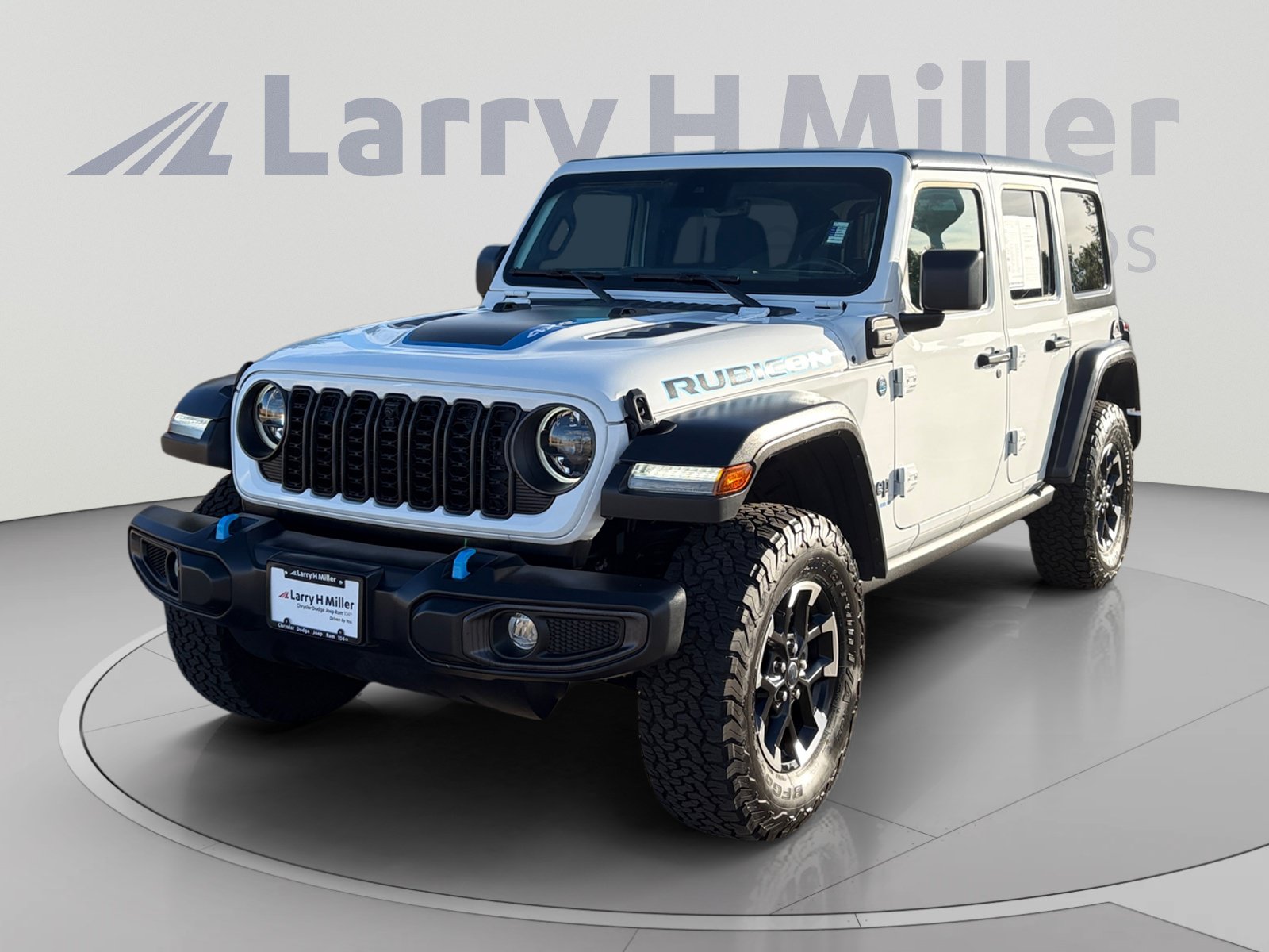 Used 2024 Jeep Wrangler Unlimited Rubicon 4xe w/ Technology Group AWD/4WD image 1