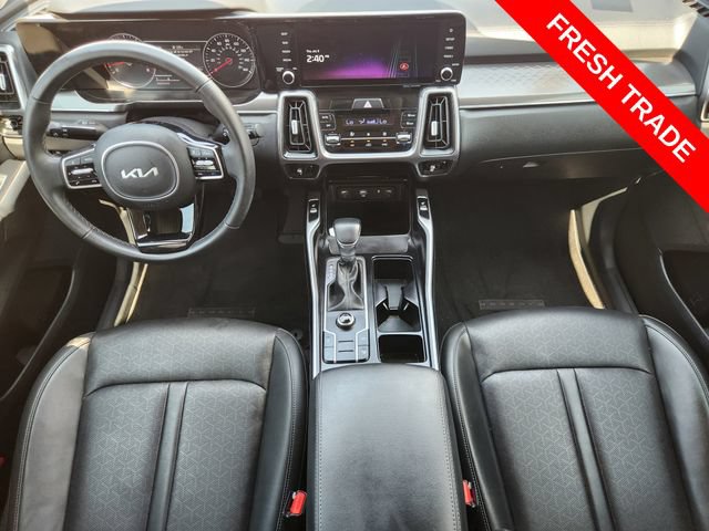 Used 2023 Kia Sorento S w/ Panoramic Sunroof Package FWD image 26
