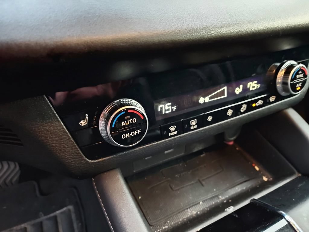 Used 2023 Mitsubishi Outlander SE AWD/4WD image 9