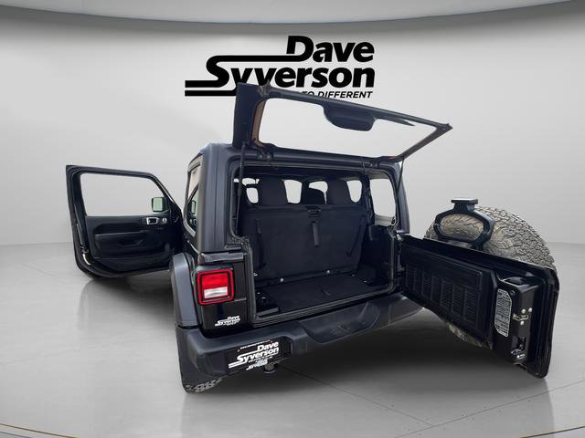 Used 2022 Jeep Wrangler Sport AWD/4WD image 9