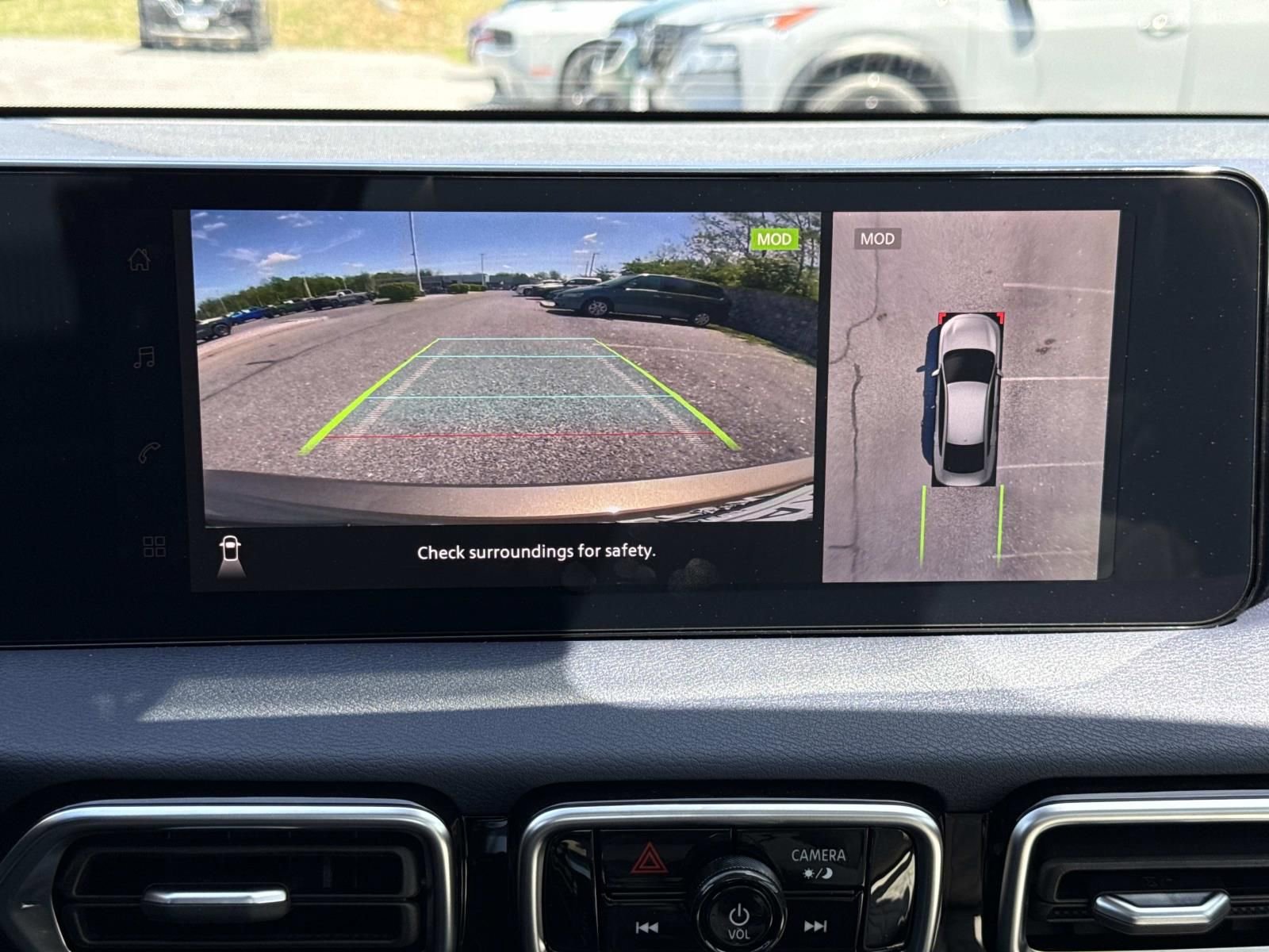 New 2026 Nissan Sentra SL w/ Floor Mat Package FWD image 11