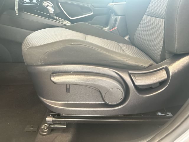 Certified 2023 Kia Soul LX w/ LX Technology Package FWD image 16