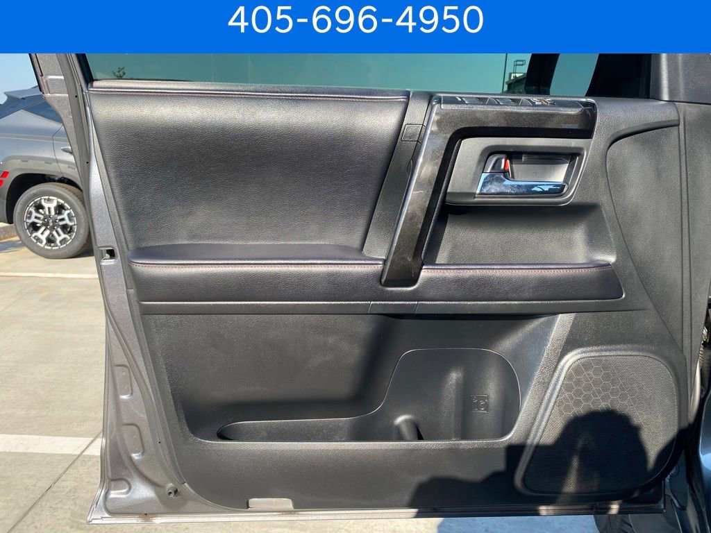 Used 2022 Toyota 4Runner TRD Off-Road image 28