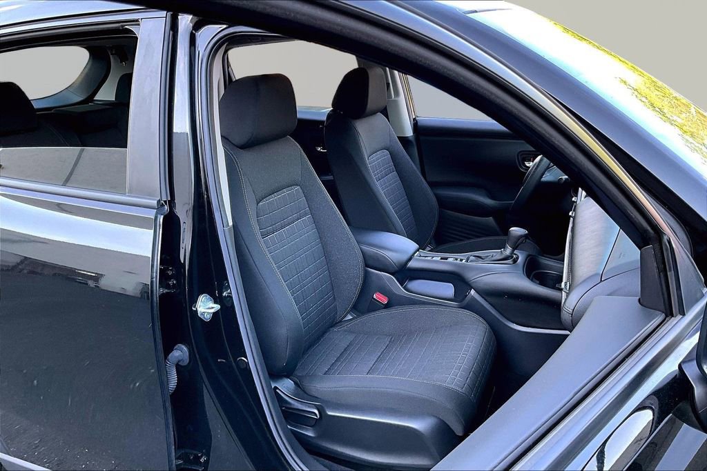 Used 2024 Honda HR-V LX image 21