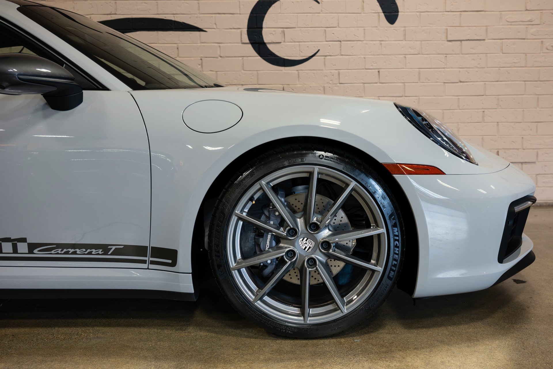 Used 2024 Porsche 911 Carrera T image 17