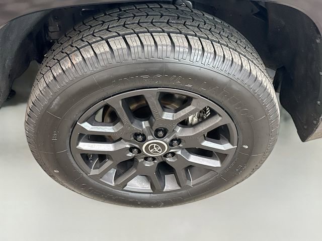 Used 2024 Toyota Tundra Platinum image 35