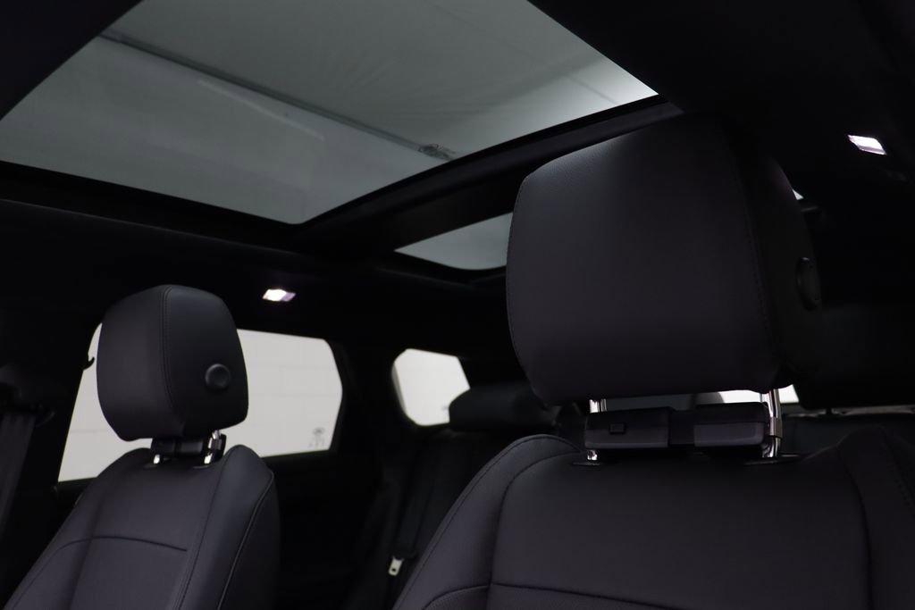 New 2026 Land Rover Range Rover Evoque S AWD/4WD image 15