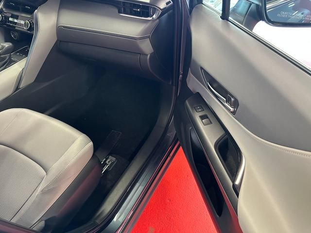 Certified 2023 Toyota Venza LE AWD/4WD image 15