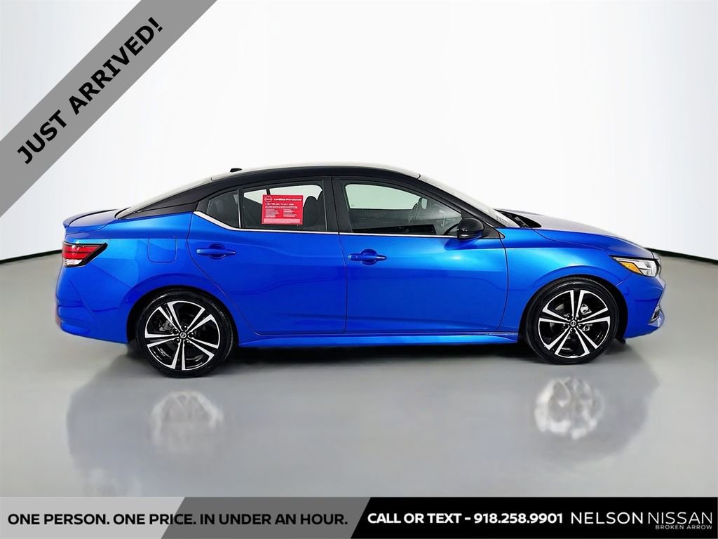 Certified 2022 Nissan Sentra SR w/ Trunk Package image 4