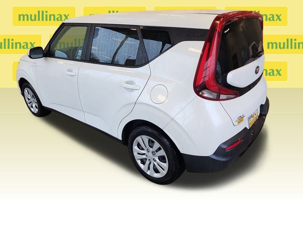 Used 2020 Kia Soul LX image 10