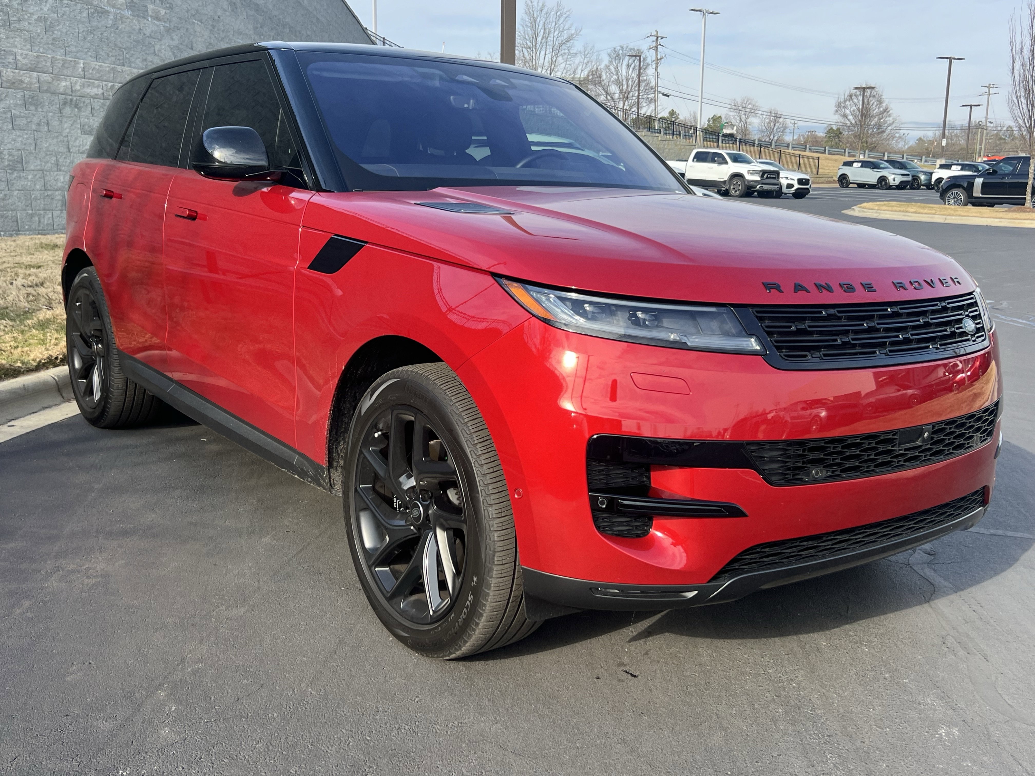 Certified 2023 Land Rover Range Rover Sport SE image 9