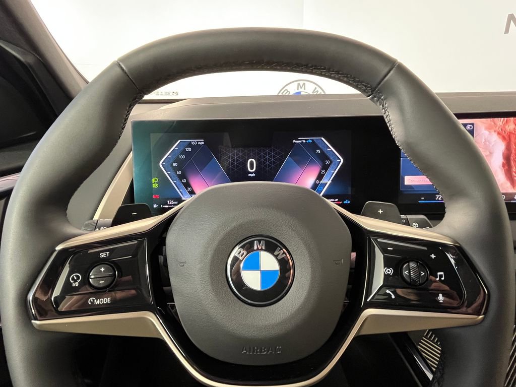 Certified 2025 BMW X3 xDrive30i w/ Premium Package image 17