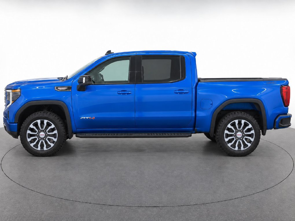 Used 2022 GMC Sierra 1500 AT4 w/ AT4 Premium Package AWD/4WD image 8