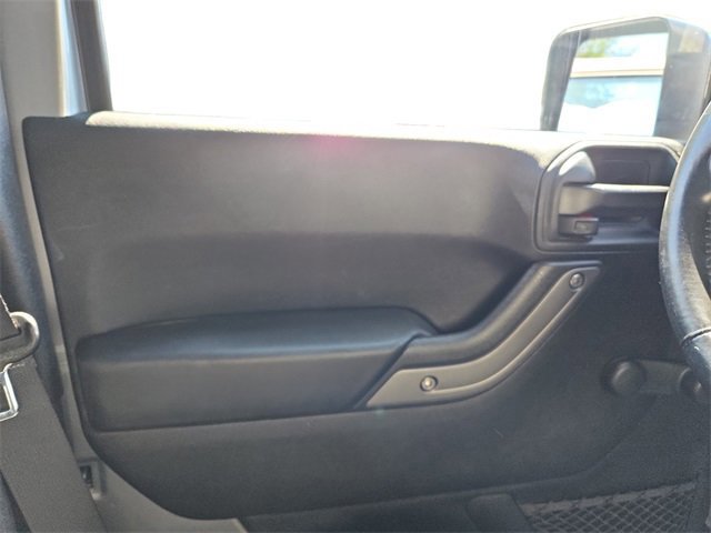 Used 2017 Jeep Wrangler Unlimited Sport w/ Connectivity Group image 17