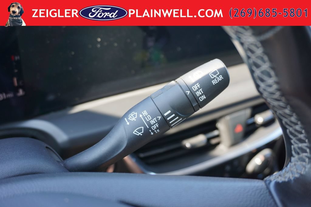 Used 2024 Buick Encore GX Preferred FWD image 24