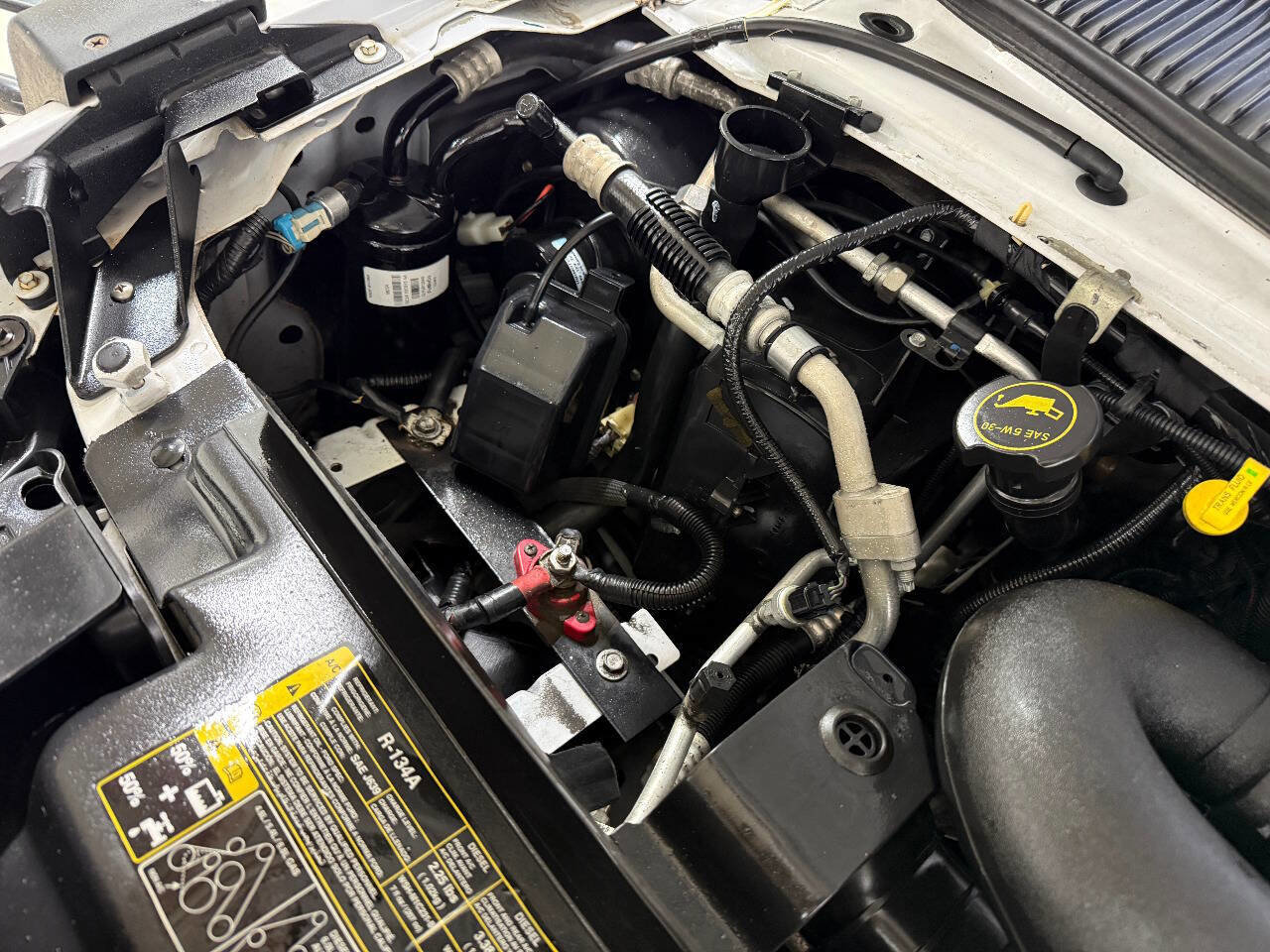 Used 2016 Ford E-350 and Econoline 350 Super Duty w/ Shuttle Bus Prep Package image 85