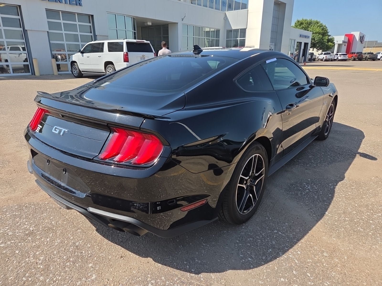 Used 2021 Ford Mustang GT RWD image 6