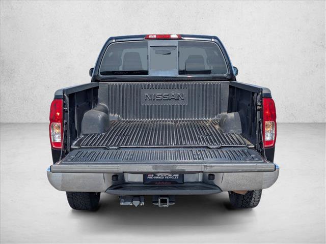 Used 2012 Nissan Frontier SV image 7