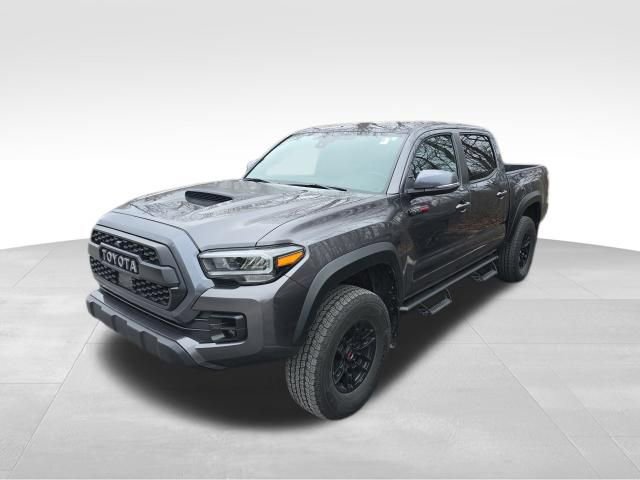 Used 2021 Toyota Tacoma TRD Pro image 2