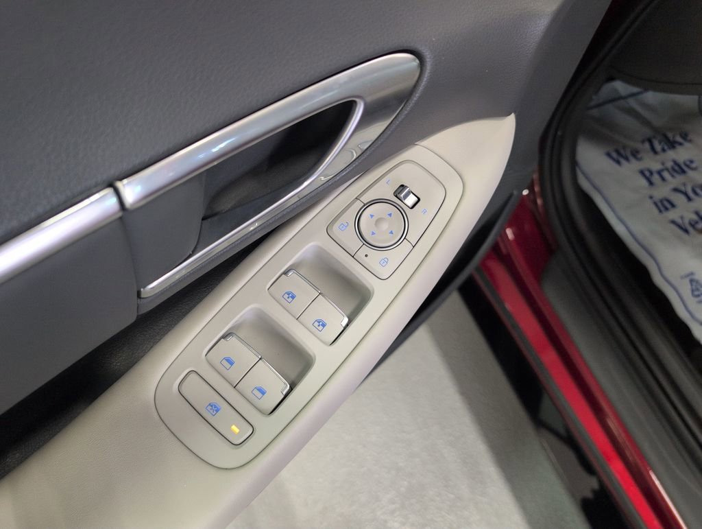 Certified 2023 Hyundai Sonata SEL FWD image 12
