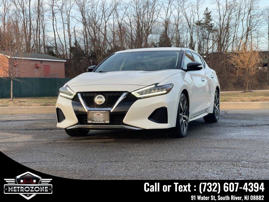 Used 2019 Nissan Maxima 3.5 SV w/ Floor Mat Group image 2