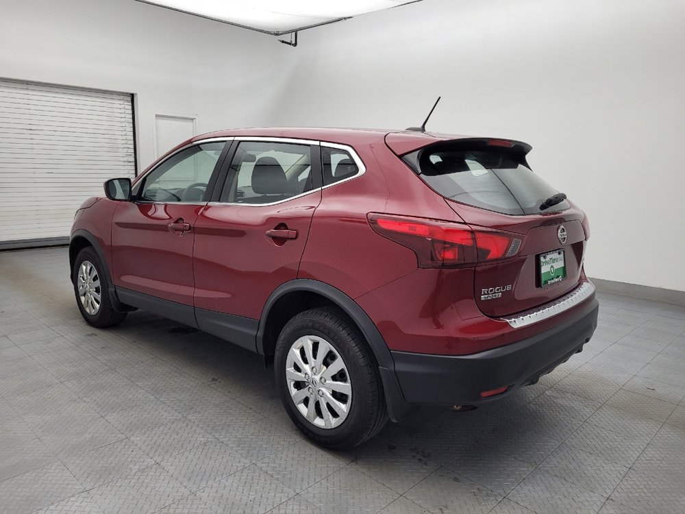 Used 2019 Nissan Rogue Sport S image 5