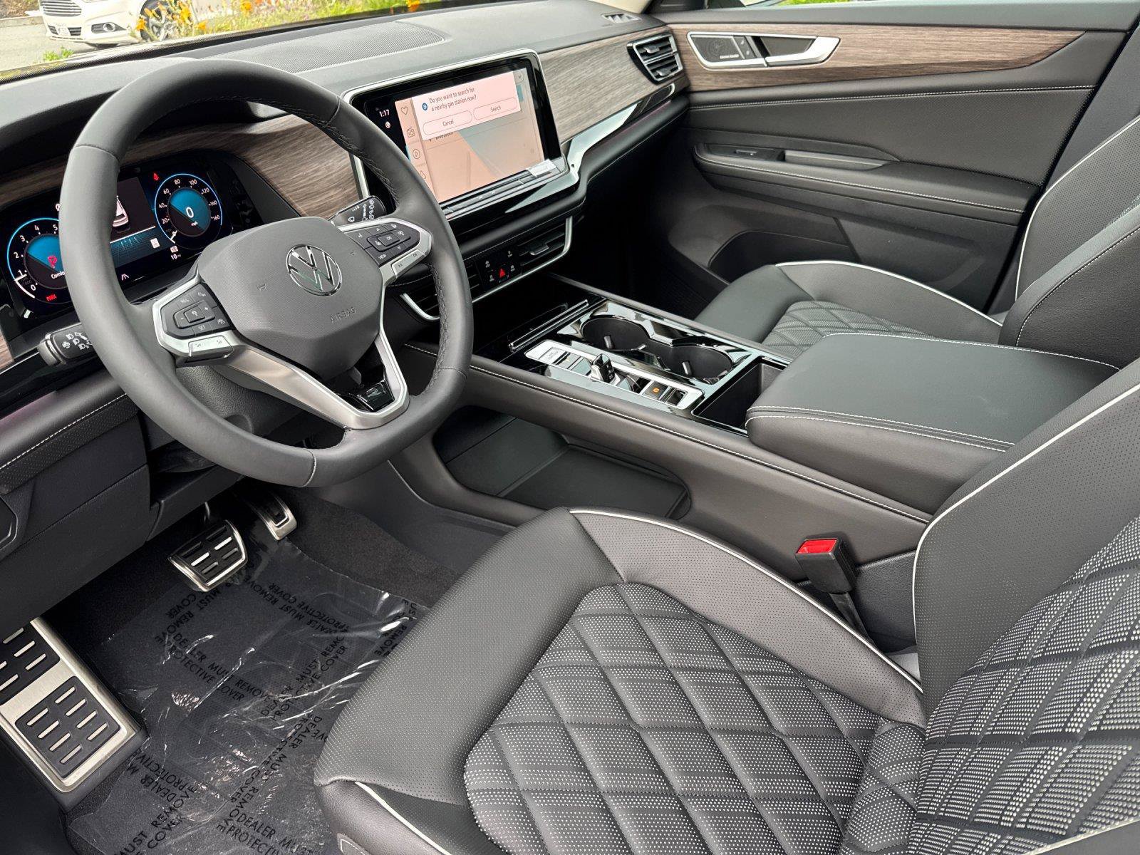New 2026 Volkswagen Atlas SEL Premium R-Line AWD/4WD image 9