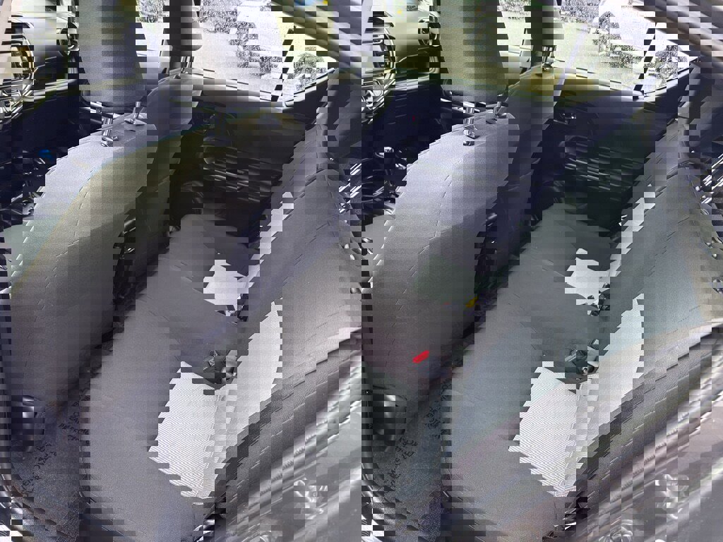 Used 2018 Toyota Prius C Three image 19