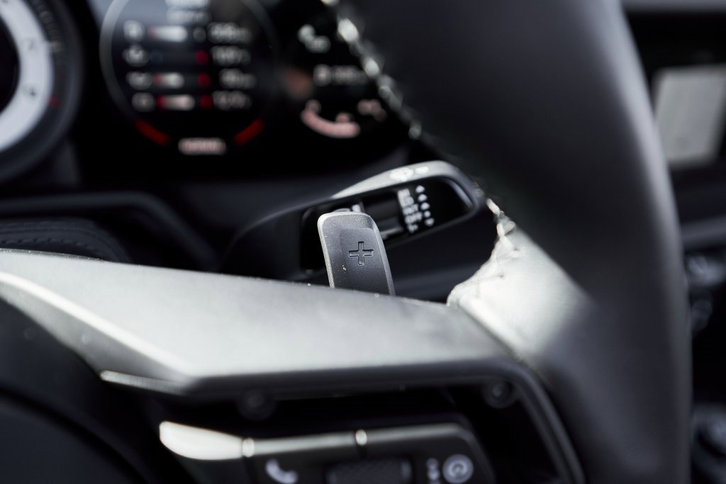 Used 2024 Porsche 911 Carrera GTS w/ Premium Package image 46