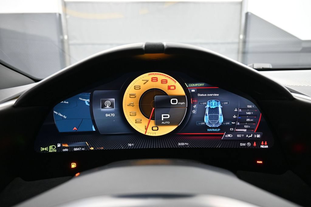 Used 2022 Ferrari Roma RWD image 20