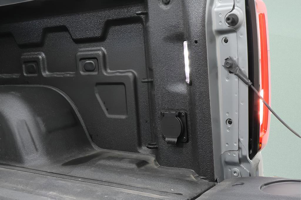 Used 2025 GMC Sierra 1500 AT4 w/ AT4 Premium Package image 19